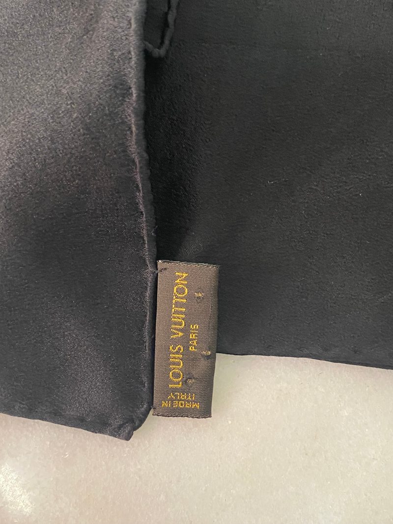 Louis Vuitton Black Monogram Scarf - Barde - Image 3