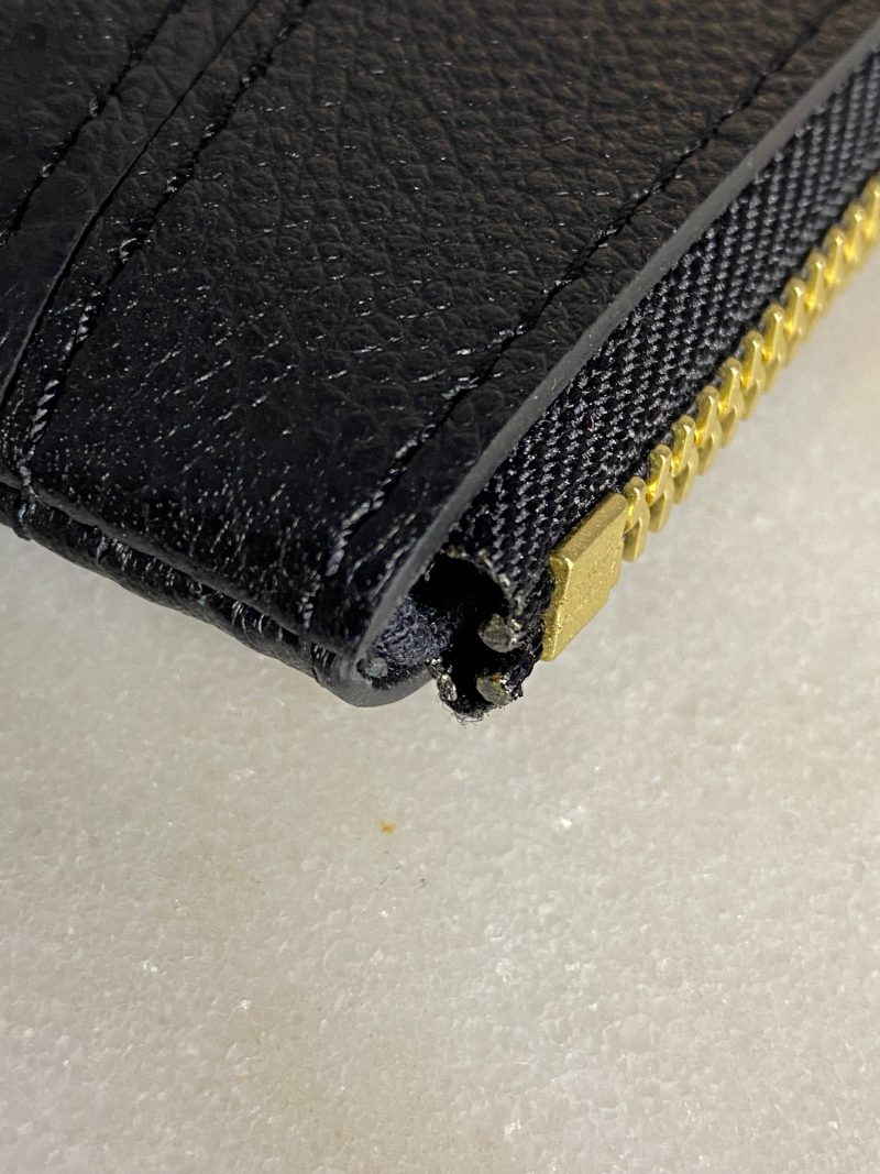 Louis Vuitton Black Daily Empreinte Zip Clutch - Barde - Image 5