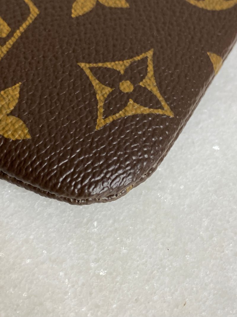 Louis Vuitton Monogram Black Daily Pouch - Barde - Image 5