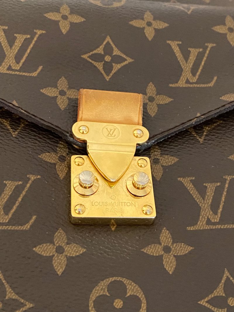 Louis Vuitton Monogram Metis Hobo Bag W/ Strap - Barde - Image 9