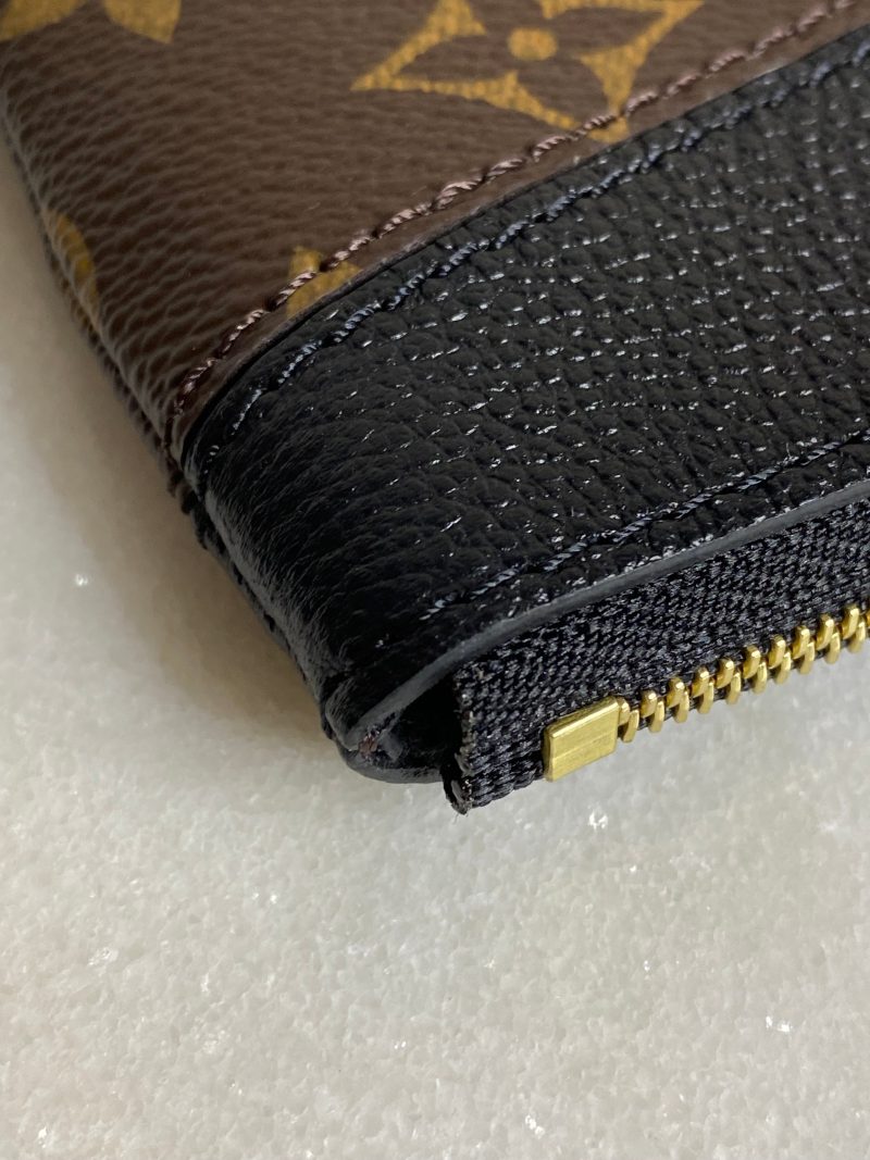 Louis Vuitton Monogram Black Daily Pouch - Barde - Image 8