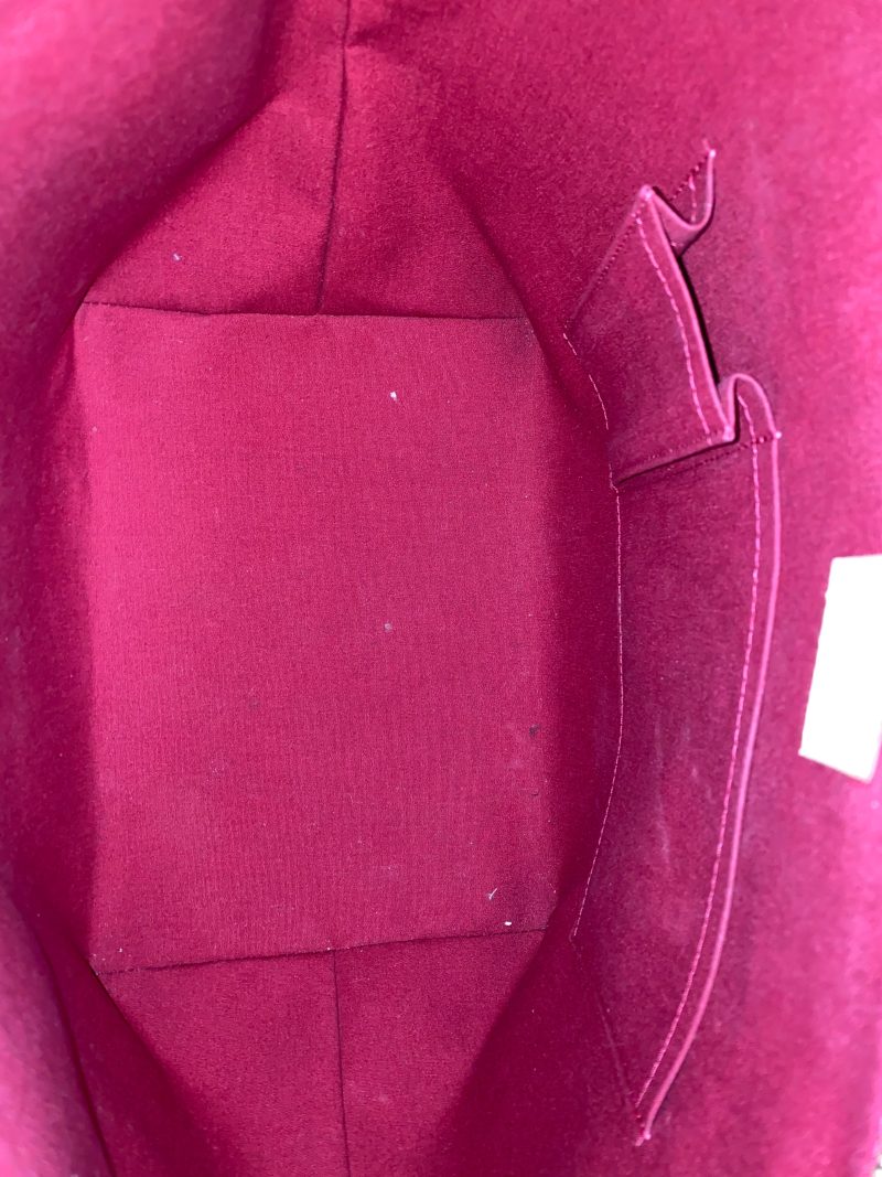 Louis Vuitton Red Monogram Vernis Bellevue GM Bag - Barde - Image 6