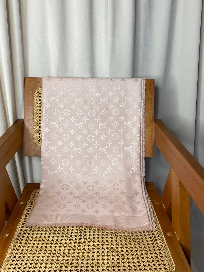 Louis Vuitton Rose Poudre Monogram Wool Scarf - Barde