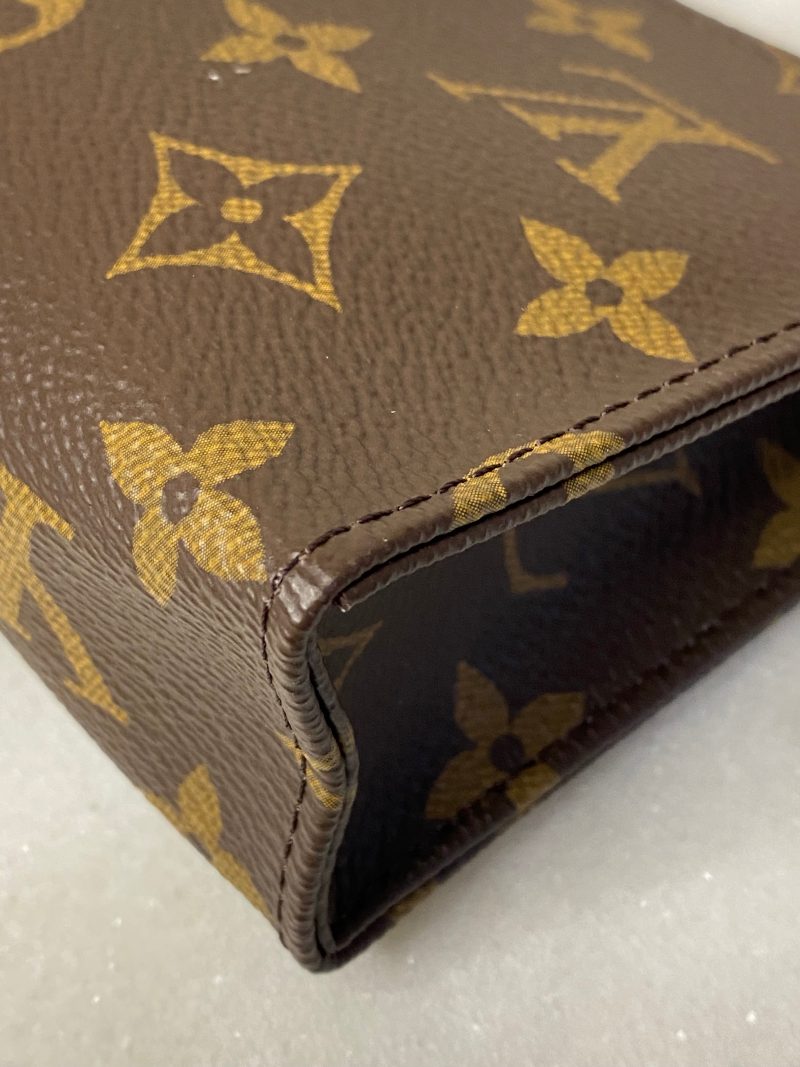 Louis Vuitton Monogram Pouch - Barde - Image 8