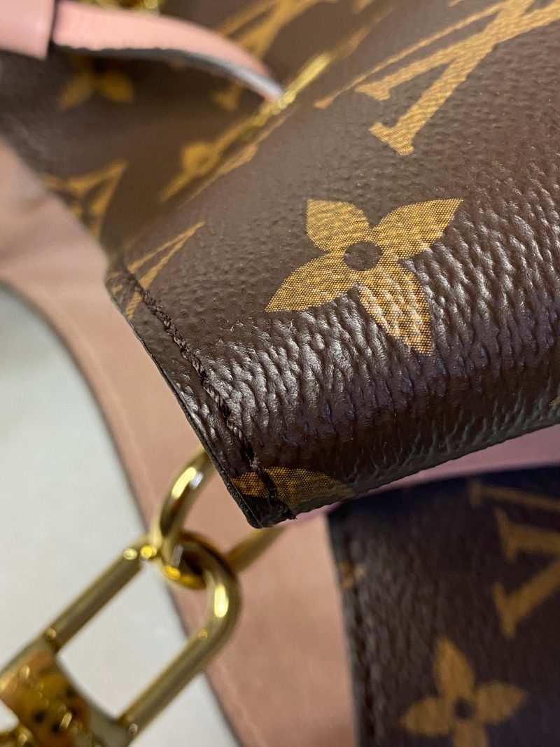 Louis Vuitton Monogram Rose Neonoe MM Bucket Bag - Barde - Image 10
