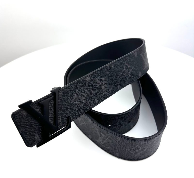 Louis Vuitton Initiales 40MM Matte Black Belt Belt - Barde - Image 4