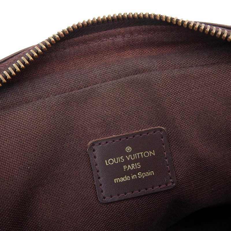 Louis Vuitton Taiga Kaluga Clutch Bag M30816 - Barde - Image 8