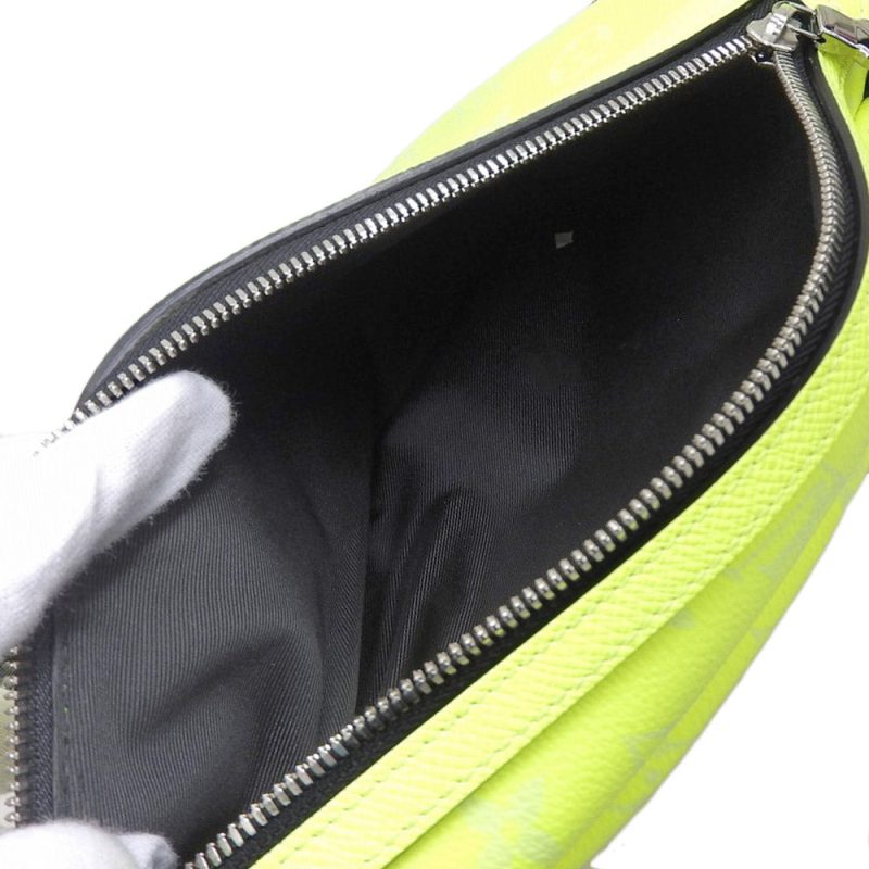 Louis Vuitton Taiga Monogram Duo Sling Bag M30945 - Barde - Image 3