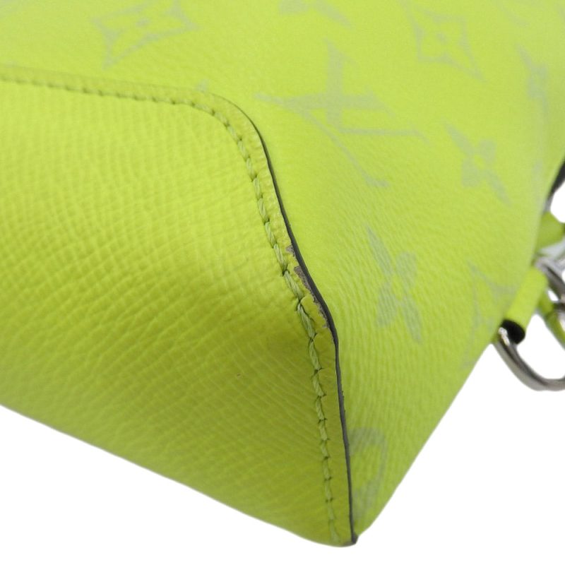 Louis Vuitton Taiga Monogram Duo Sling Bag M30945 - Barde - Image 4