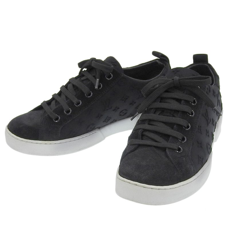 Louis Vuitton Suede Sneakers Black in Great Condition - Barde